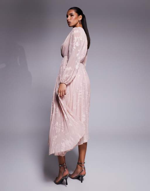 Forever New belted textured maxi dress in pink | ASOS