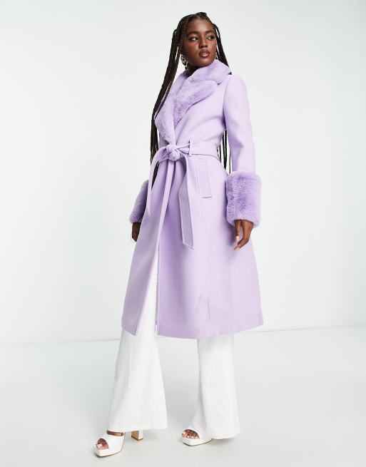 Forever New - Cappotto lilla con polsini e colletto in pelliccia sintetica, 4 di 4