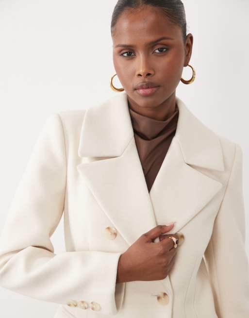 Forever New cappotto lungo stretto in vita color crema, 2 di 4