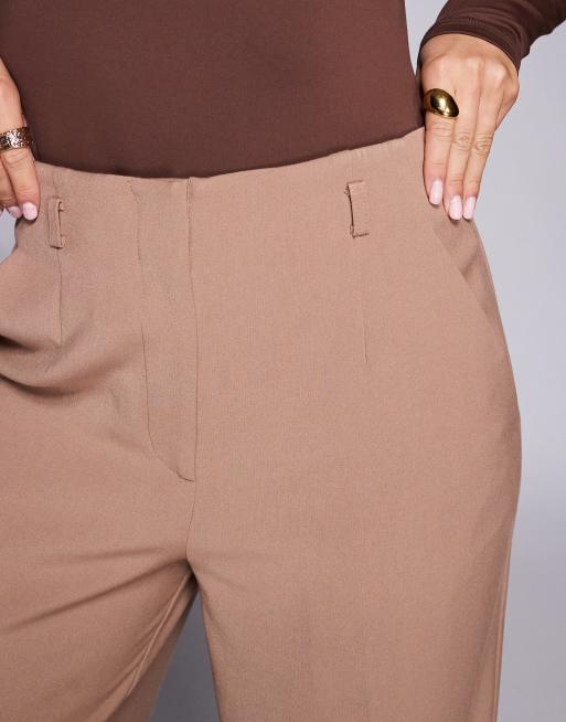 Forever New - Chantelle - Pantalon habillé ample à taille haute - Camel, 5 de 5