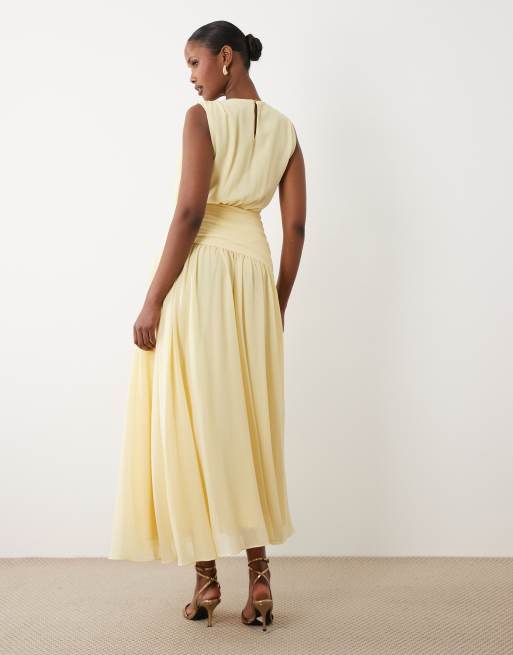 Forever New chiffon gathered tie waist maxi dress in yellow , 4 of 4
