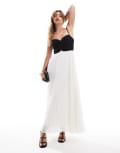 [Forever New] Forever New contrast pleated midaxi dress in black and cream 12 Black/Cream