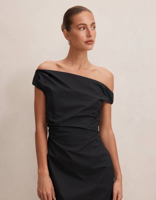 Forever New cotton fallen shoulder linen look midi dress in black, 2 of 4