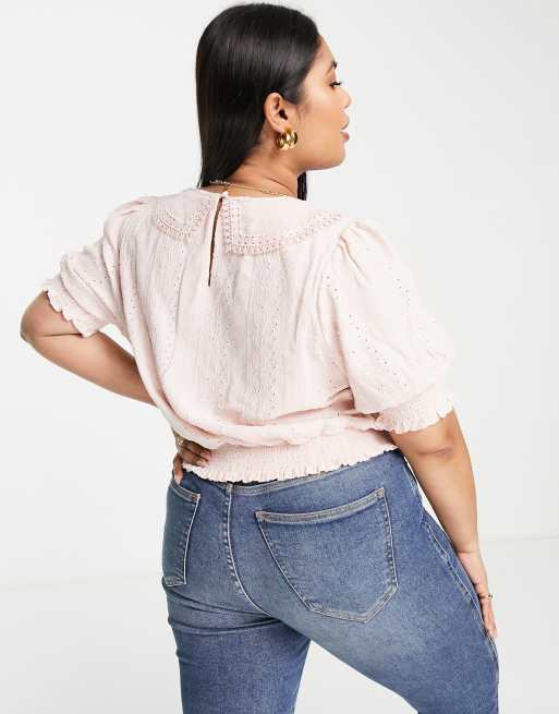 Forever New Curve - Blouse en broderie anglaise à col oversize - Rose pastel, 2 de 4