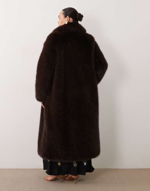 Forever New Curve faux fur long line coat in chocolate, 4 of 4