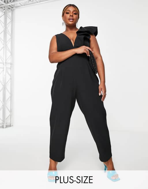 Forever New - Curve - Jumpsuit met structuur op de schouder in zwart 