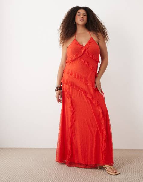 Forever New Curve – Neckholder-Maxikleid in Rot mit Rüschen aus Spitze - view 1