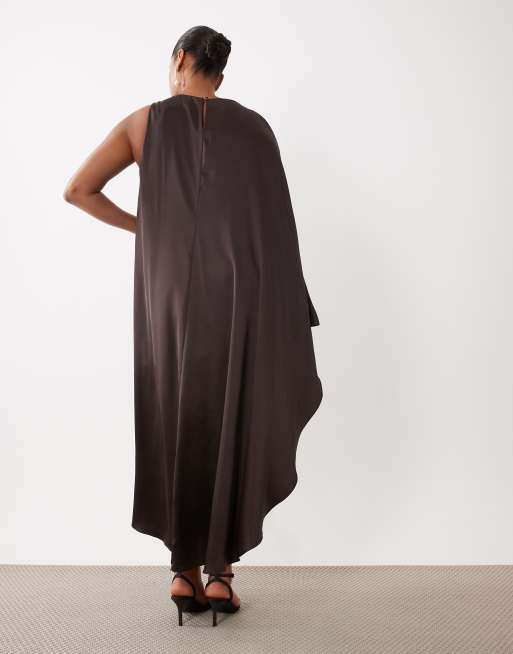 Forever New Curve satin asymmetric one sleeve mini dress in chocolate, 3 of 4