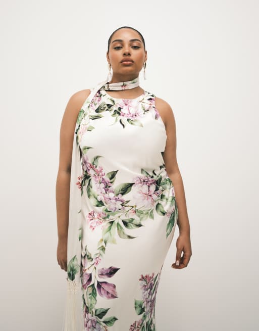Forever New Curve tassel scarf satin maxi in ivory floral print, 4 of 4