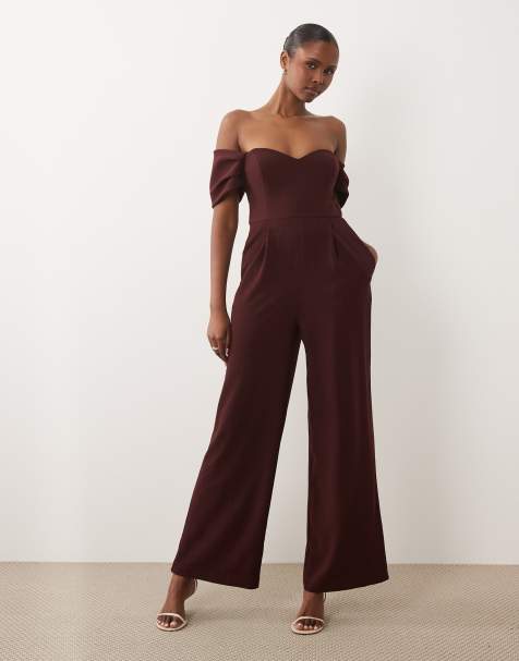 Forever New jumpsuit a gamba larga con dettaglio corsetto e spalle scoperte in bordeaux - view 1