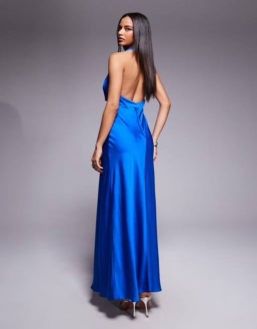 Forever New – Kobaltowa satynowa sukienka maxi z drapowanym dekoltem, 4 z 4