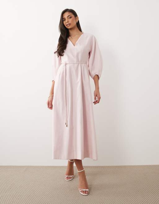 Forever New linen v neck tie detail midi dress in pink, 3 of 4