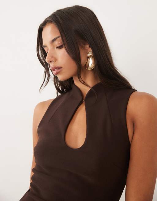 Forever New mandarin collar bodycon midi dress in chocolate, 3 of 4