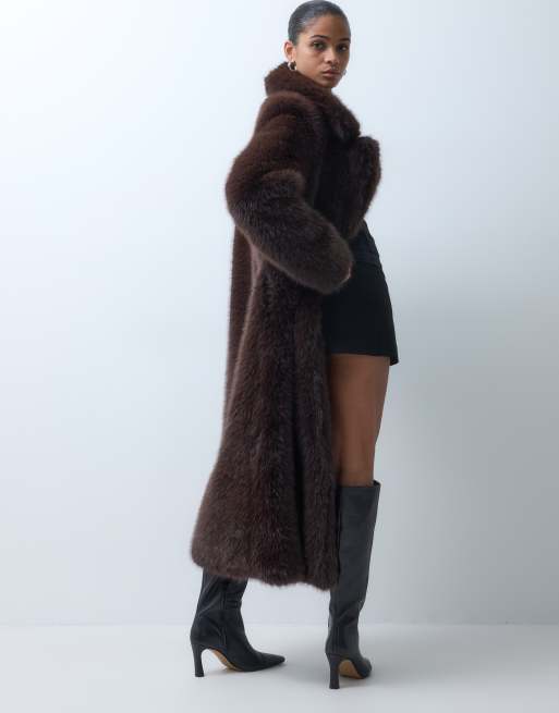 Forever New manteau long faux-fur chocolat, 3 de 5