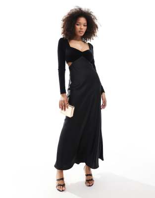 Forever New - Maxikleid aus Samt-Satin in Schwarz mit Wasserfallausschnitt