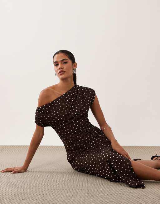 Forever New mesh one shoulder high split midi dress in chocolate spot, 3 of 4