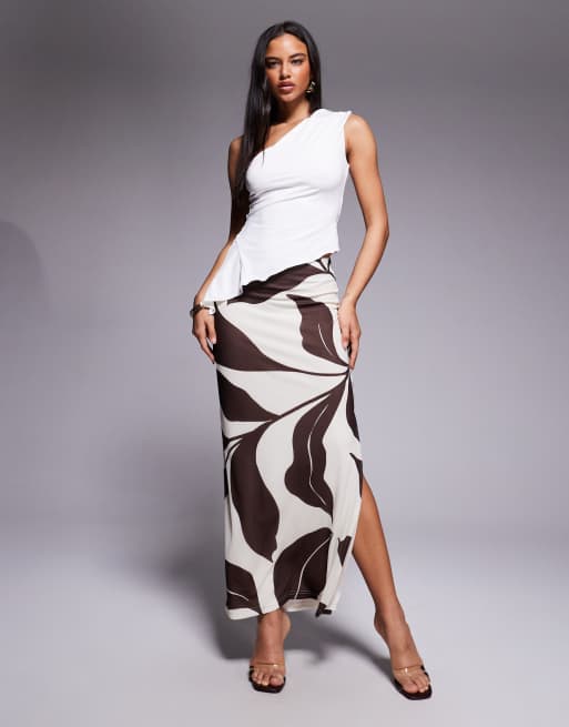 Forever New Mia mesh slit side maxi skirt co-ord in brown abstract print