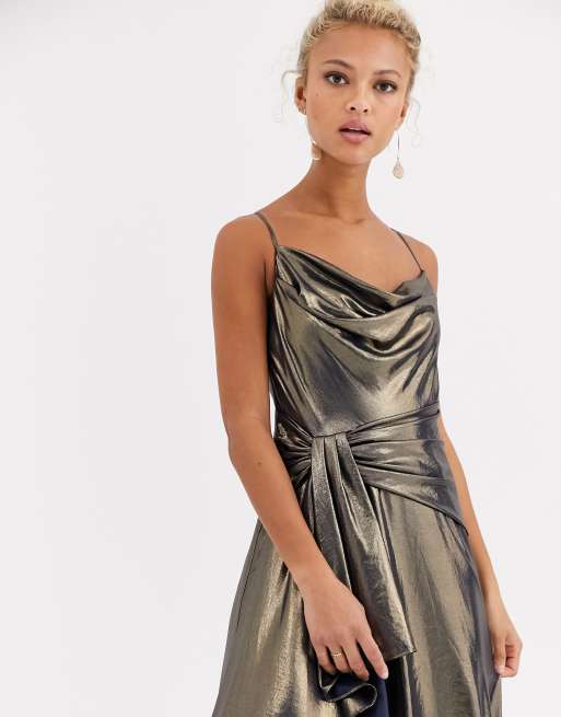 Forever New - Midi-jurk met gedrapeerde metallic halslijn in goud, 3 van 4