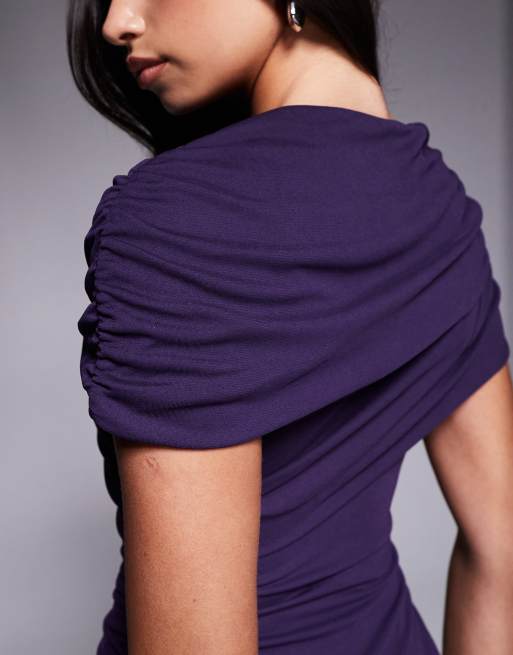Forever New - Midi-jurk van mesh met gerimpelde cape detail in donkerpaars, 2 van 4