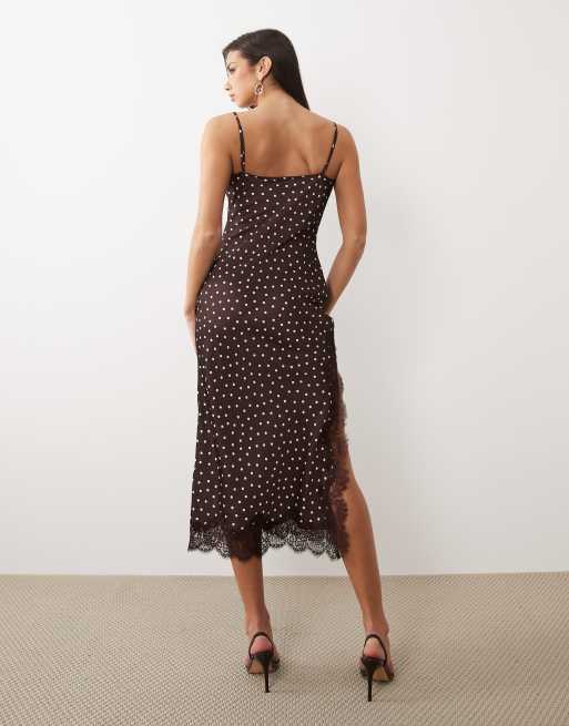 Forever New – Midikleid aus Satin in Braun gepunktet mit Spitzenbesatz, 4 von 4