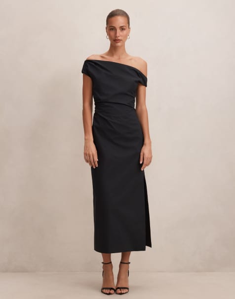 Forever New – Midikleid in schwarzer Leinenoptik mit abfallender Schulterpartie - view 1