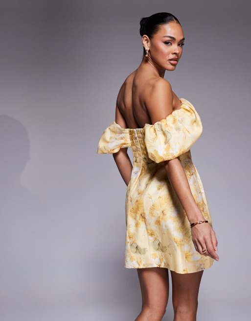 Forever New - Mini jurk met blote schouders in gouden botanische print, 2 van 4