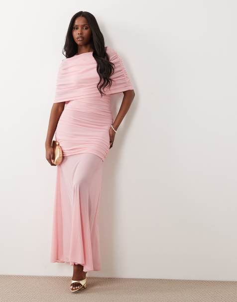Forever New – Netzstoff-Maxikleid in Rosa mit U-Boot-Ausschnitt und Cape-Detail - view 1