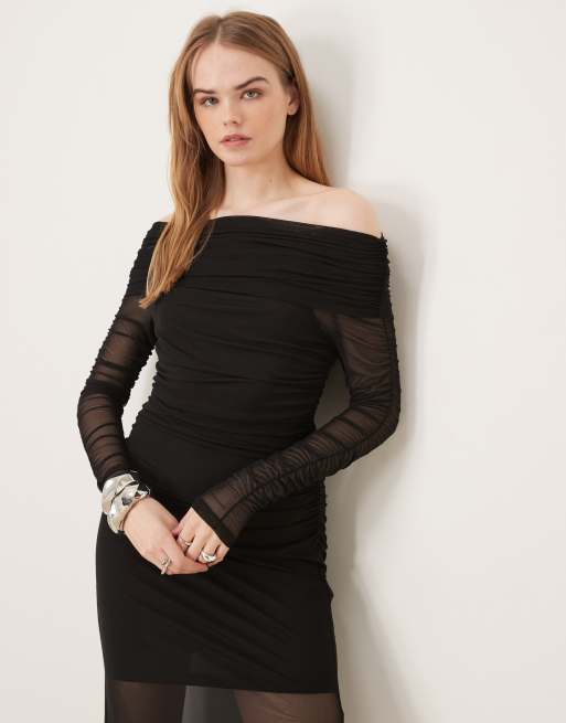 Forever New off shoulder ruched maxi dress in black, 2 of 4