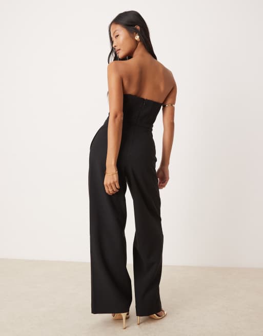 Forever New Petite bandeau corset jumpsuit in black, 3 of 4