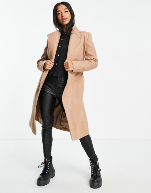Forever New Petite – Camelowy prochowiec z paskiem