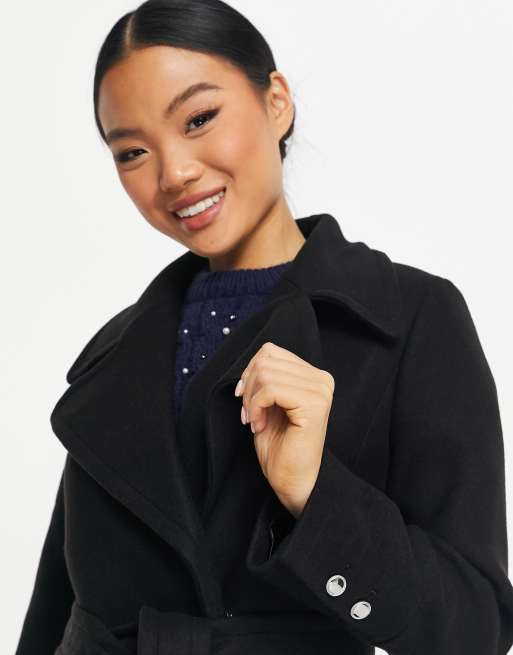 Forever New Petite - Cappotto midi elegante con cintura avvolgente nero, 3 di 4