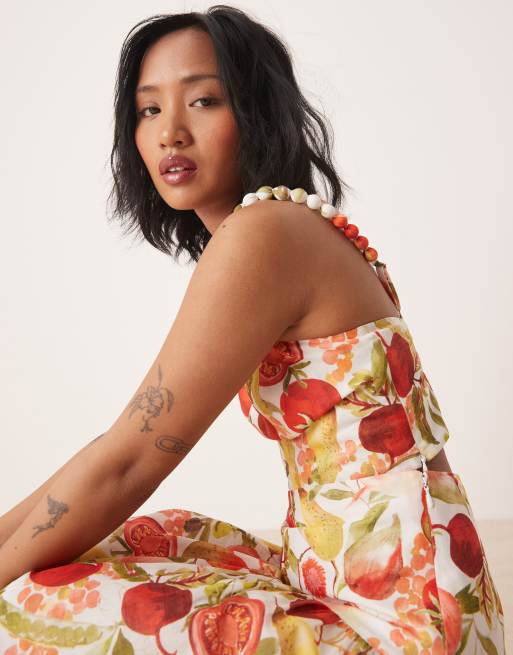 Forever New Petite crop top co-ord in red fruit print, 4 of 4