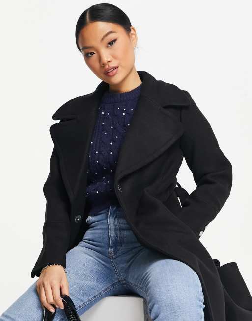Forever New Petite - Elegant, formel midifrakke med slå-om-detalje i sort, 4 af 4