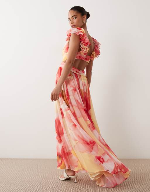 Forever New Petite exclusive rosette maxi dress in lemon floral print, 2 of 4