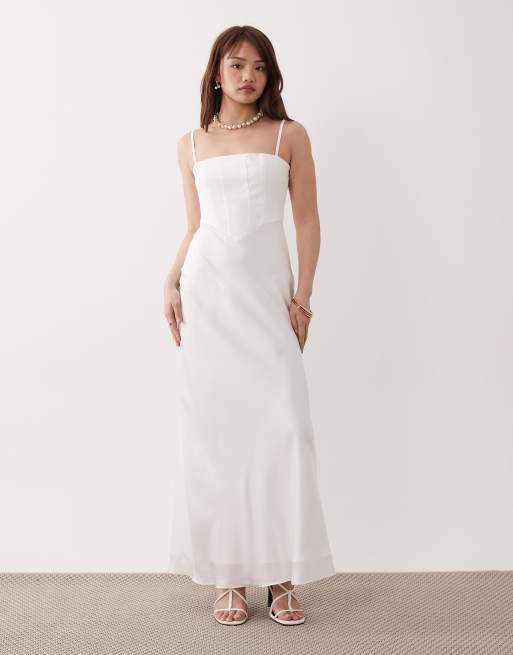 Forever New Petite – Gorsetowa sukienka maxi z dekoltem karo, w kolorze kości słoniowej