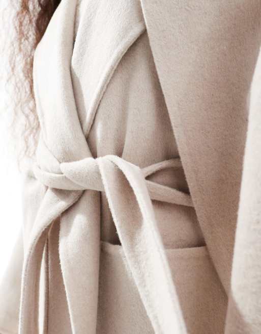 Forever New Petite – Kremowy płaszcz oversize z szalem, 3 z 4