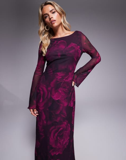 Forever New Petite – Langärmliges Maxi-Schlupfkleid aus Netzstoff in Pflaumenlila mit Rosenmuster - view 1