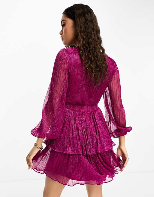 Forever New Petite - Metallic pink lagdelt minikjole i plissé, 2 af 4