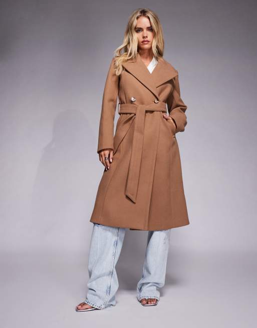 Forever New Petite - Nette maxi jas met overslag in warm chocoladebruin