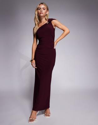 Forever New Petite - Netzstoff-Maxikleid in dunklem Weinrot mit One-Shoulder-Träger und Metalldetail-Brown