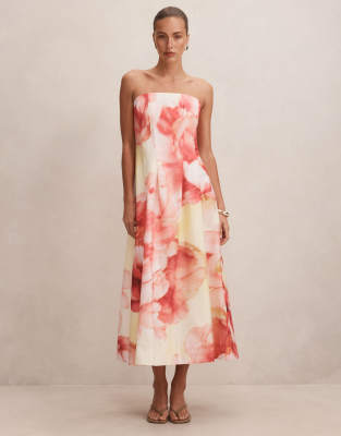 Forever New Petite - Robe bustier longueur mollet - Rose fleuri-Multicolore