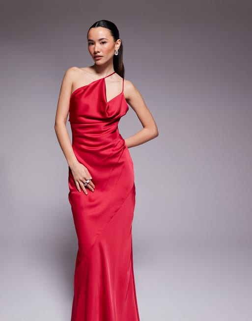 Forever New Petite - Robe longue asymétrique à col bénitier - Rouge, 2 de 4