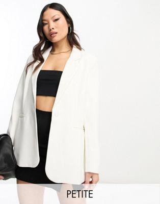 Forever New Petite tailored blazer in ivory