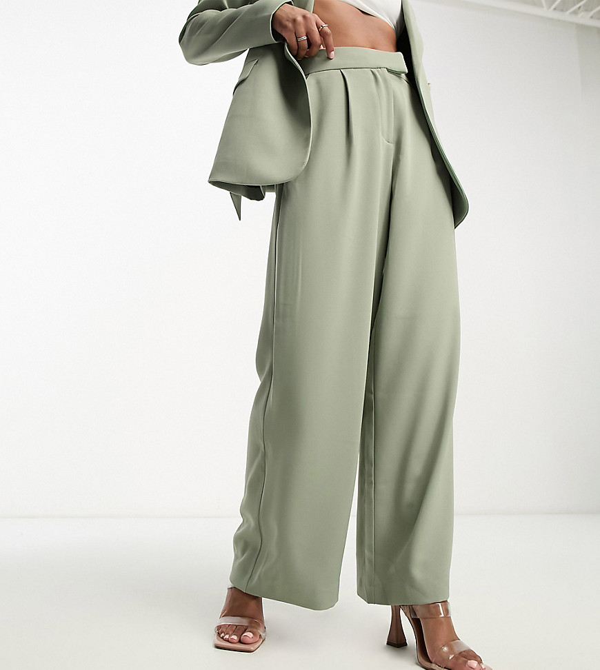 Forever New Petite tailored wide leg trousers in olive-Green
