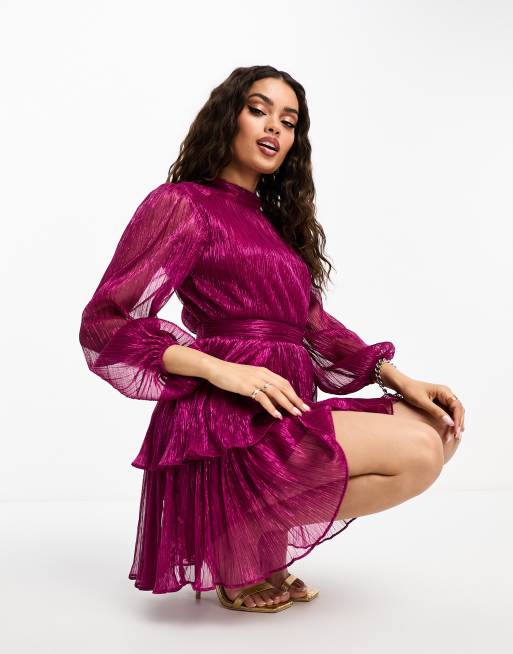 Forever New Petite tiered metallic plisse mini dress in pink, 4 of 4