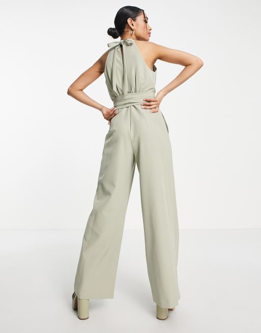 Forever New Petite - Tuta jumpsuit kaki tenue allacciata al collo, 2 di 4