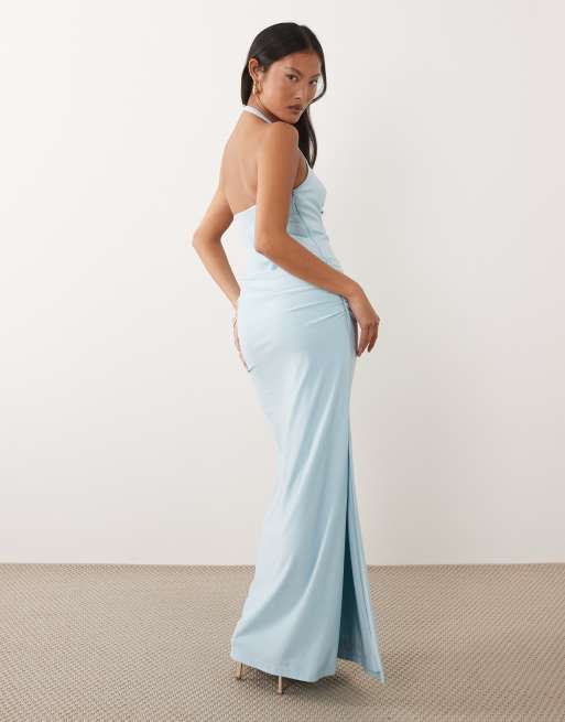Forever New Petite - Vestido largo azul claro con cuello halter y cintura drapeada, 3 de 4