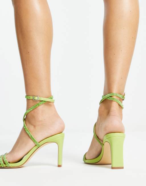 Forever New – Riemchen-Sandalen mit Absatz in Limettengrün, 2 von 4