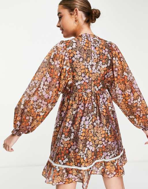 Forever New - Robe babydoll courte à manches oversize - Marron fleuri, 4 de 4