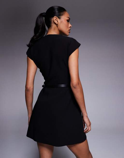 Forever New Robe courte 2-en-1 à mancherons Noir ASOS